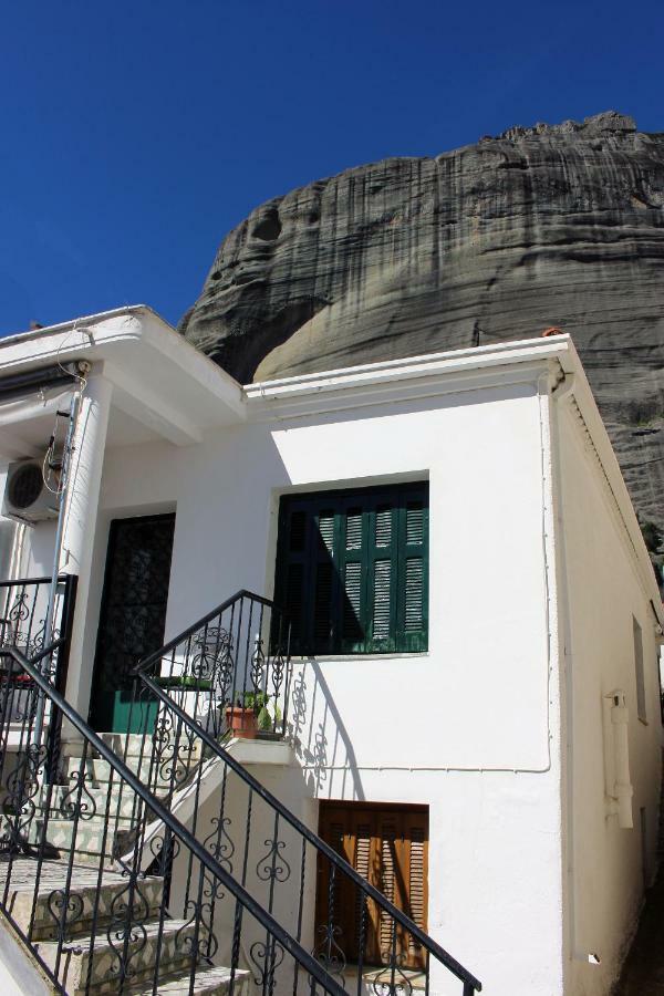 Meteora Mansion - Traditional Apt 3Bd - Rocks View Kalambaka Extérieur photo